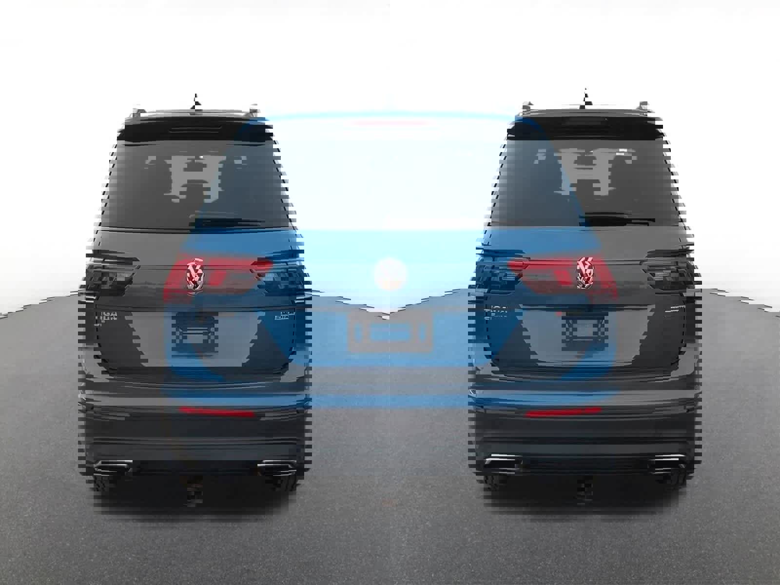 Used 2019 Volkswagen Tiguan SE w/ Panoramic Sunroof Package image 5