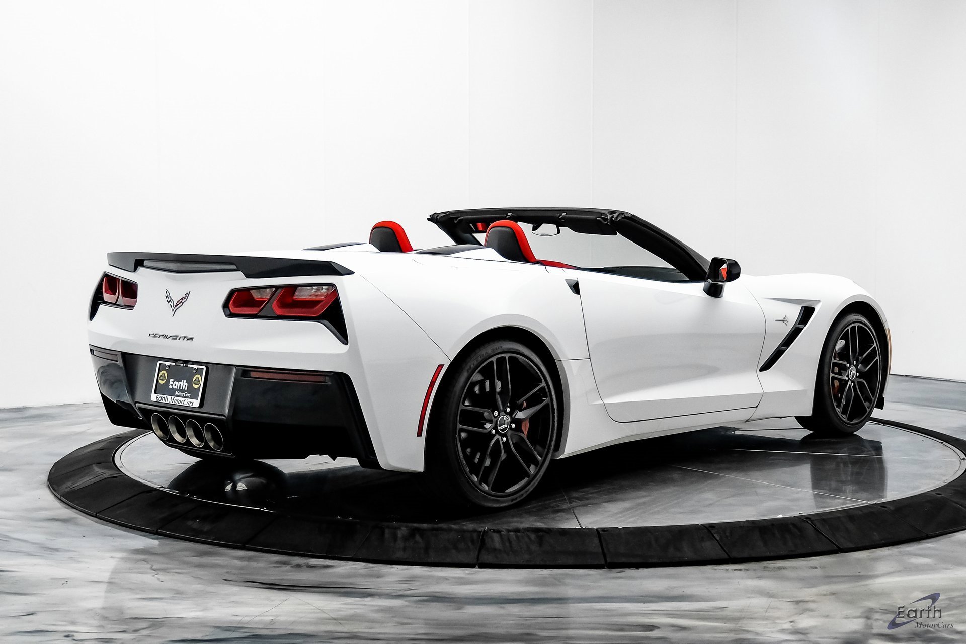 Used 2014 Chevrolet Corvette Stingray Convertible w/ 3LT Preferred Equipment Group image 17