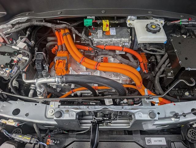 New 2027 Chevrolet Bolt RS w/ Technology Package image 4