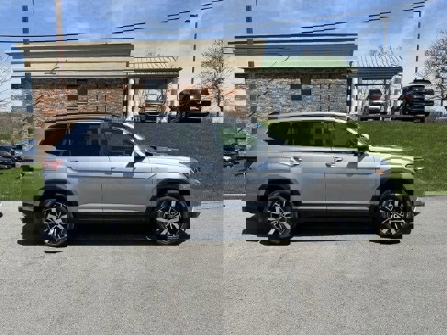 Used 2022 Volkswagen Atlas SE image 3