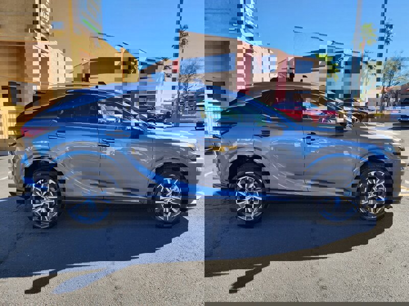 Used 2023 Lexus RX 350 Premium w/ Accessory Package AWD/4WD image 2