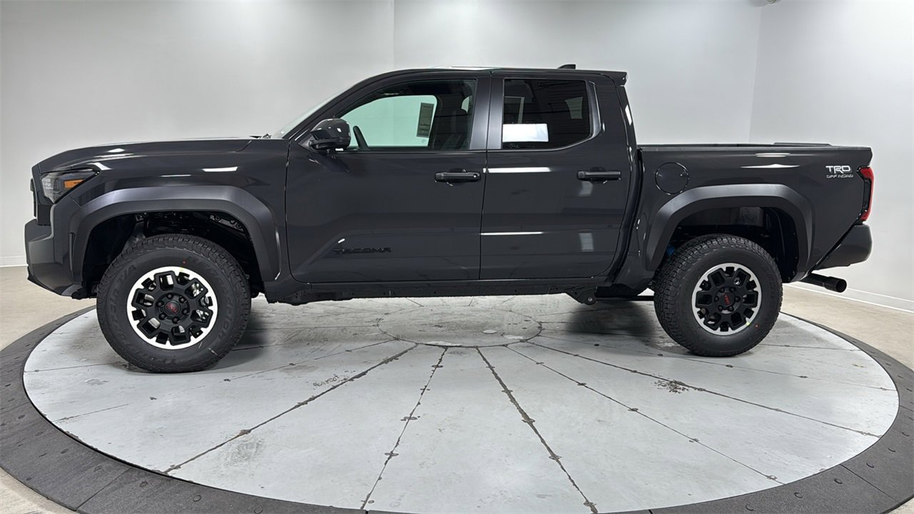 New 2026 Toyota Tacoma TRD Off-Road image 8