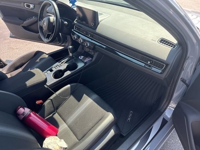 Used 2023 Honda Civic Sport image 36