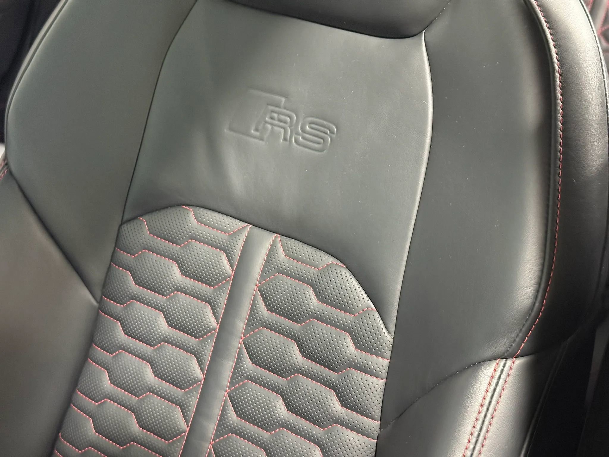 Used 2021 Audi RS 6 w/ Carbon Optic Package image 20