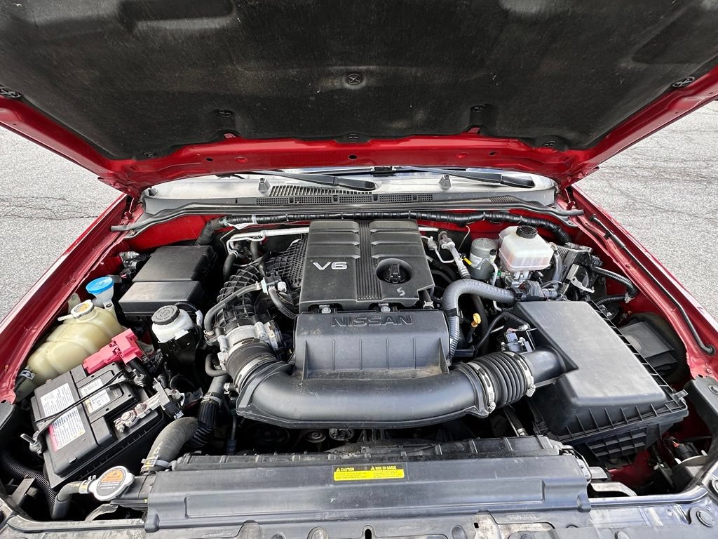 Used 2021 Nissan Frontier PRO-4X w/ Pro-4x Utility Package AWD/4WD image 35