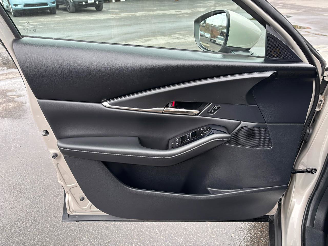 Used 2023 MAZDA CX-30 AWD 2.5 S w/ Preferred Package image 16