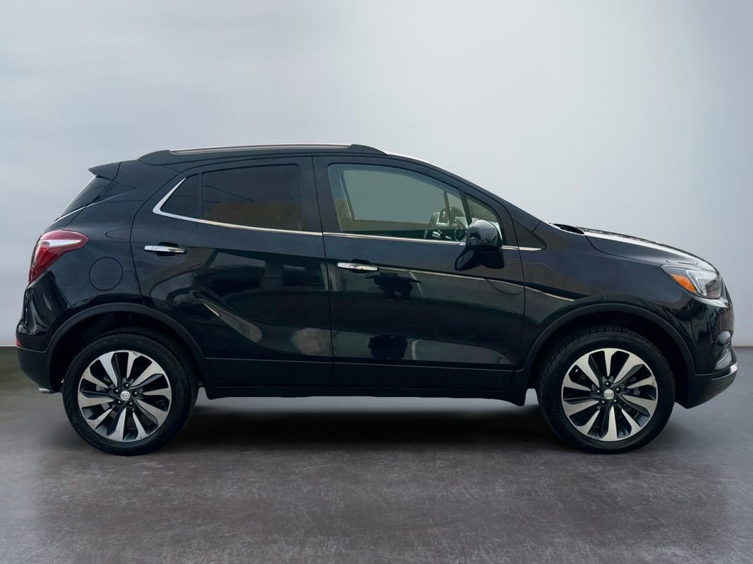 Used 2021 Buick Encore Preferred image 4