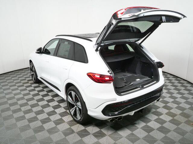 New 2026 Audi SQ5 Prestige AWD/4WD image 4