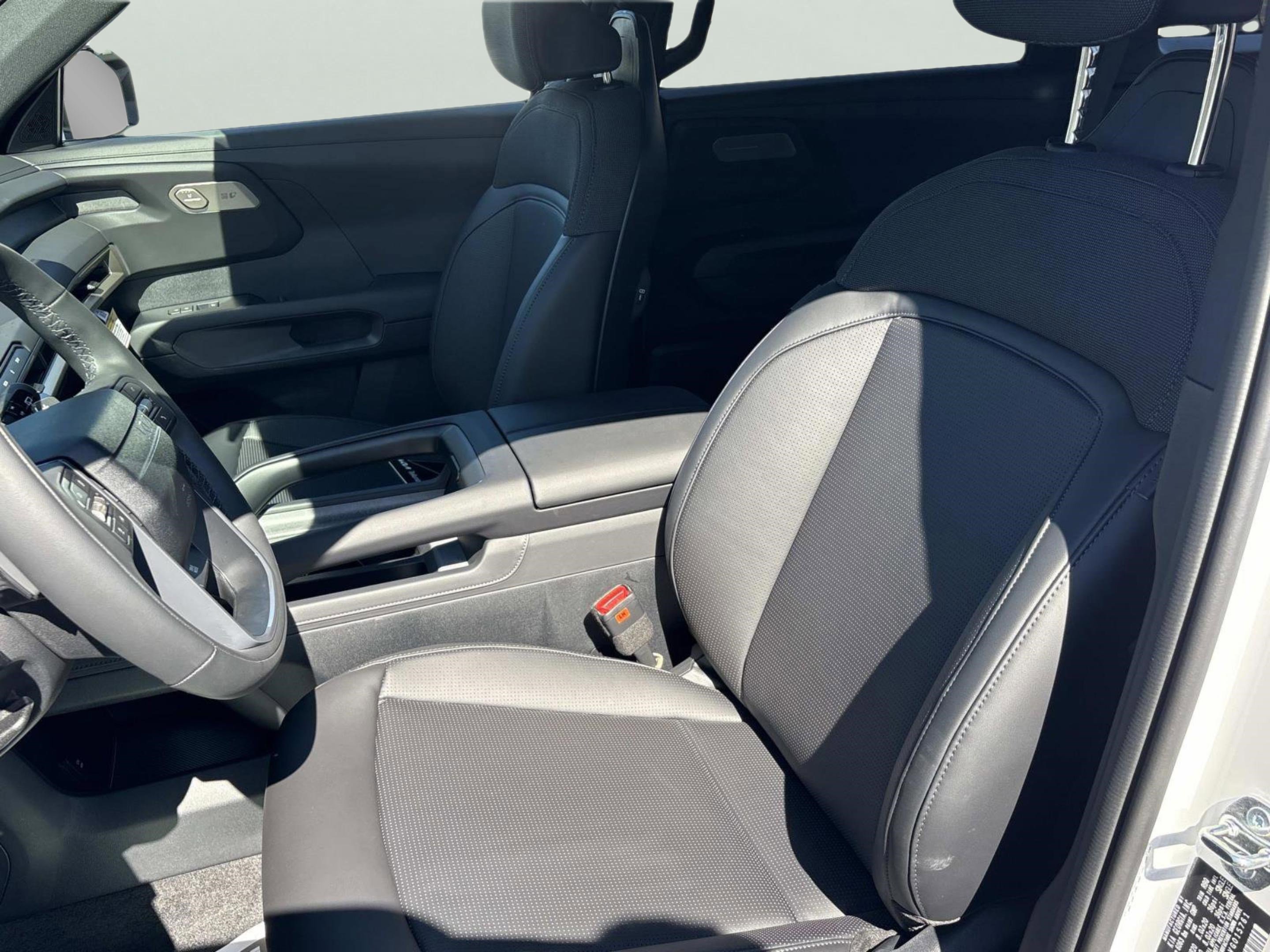 New 2027 Kia Telluride S image 24