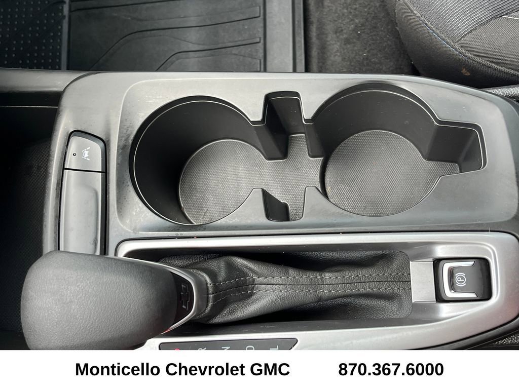 Used 2025 Chevrolet Trax LS FWD image 19