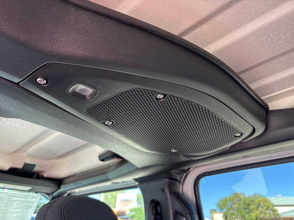 New 2025 Jeep Gladiator Rubicon w/ Convenience Group image 45