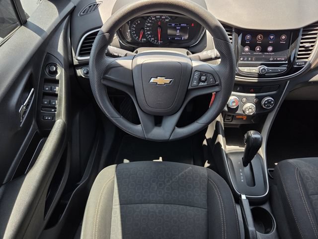 Certified 2020 Chevrolet Trax LS AWD/4WD image 13