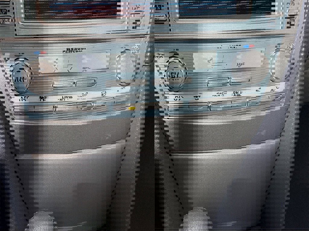 Used 2009 Toyota Camry Hybrid image 8