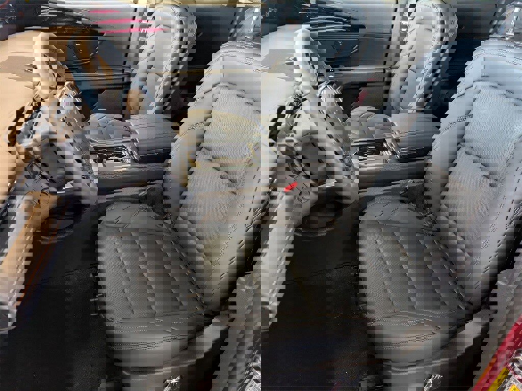 New 2026 Lincoln Nautilus Premier w/ Jet Appearance Package AWD/4WD image 38