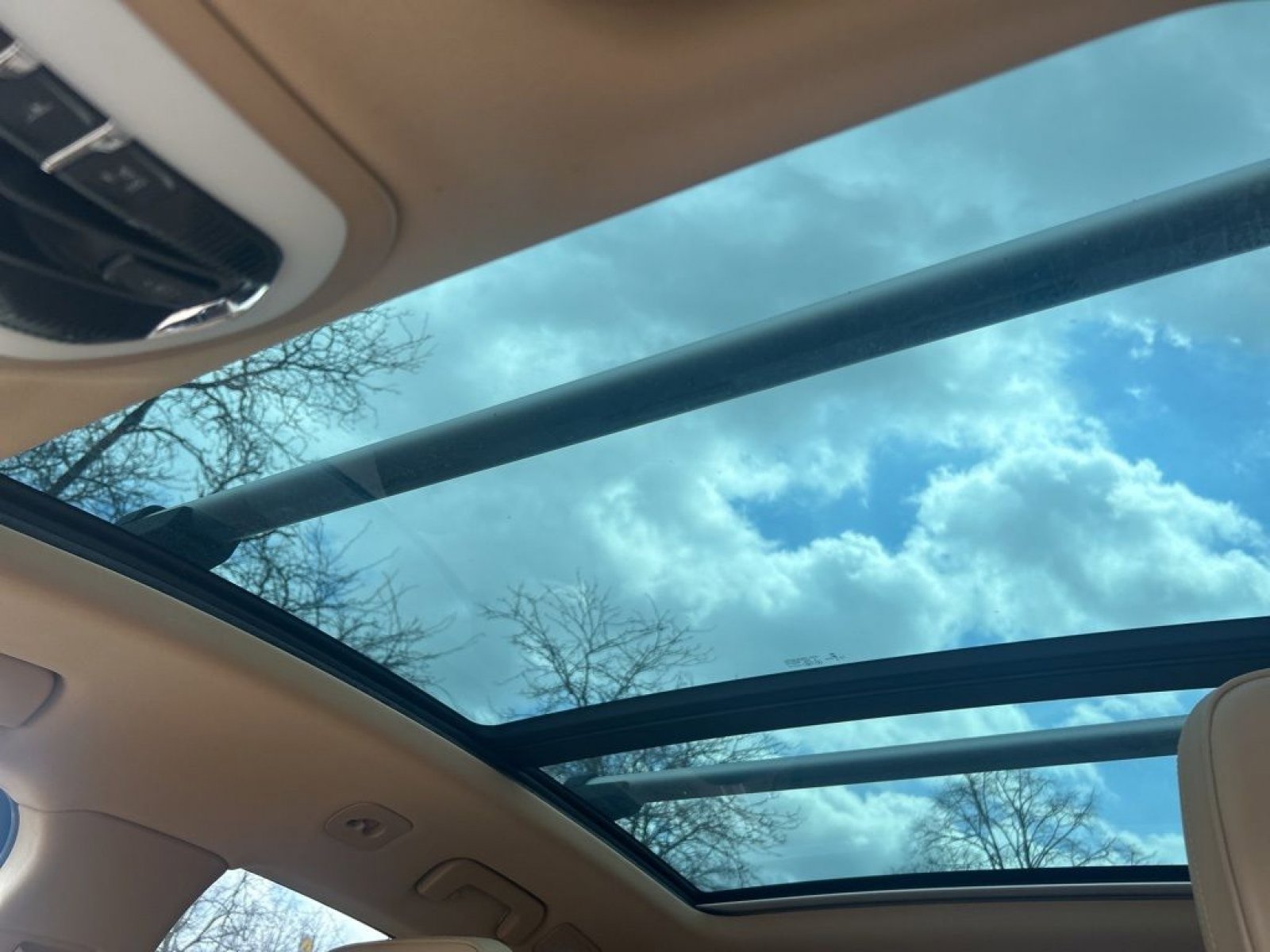 Used 2017 Porsche Macan S image 23