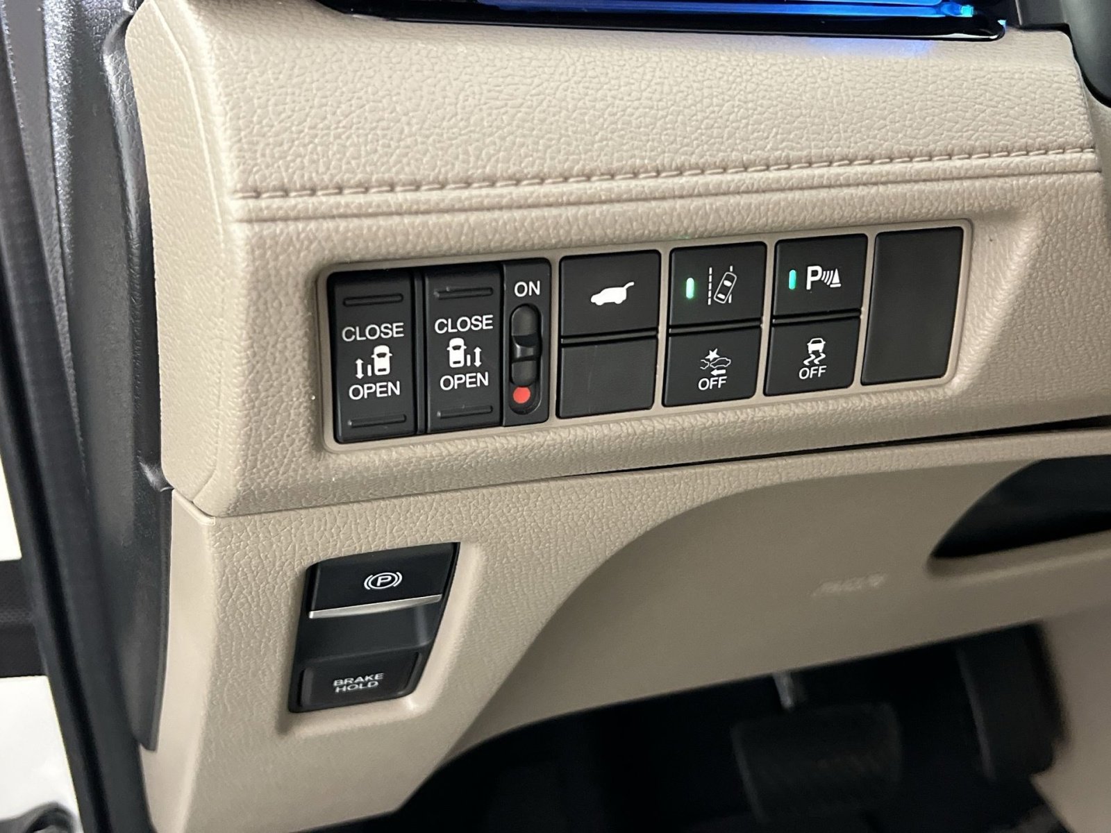 Used 2019 Honda Odyssey Elite image 31