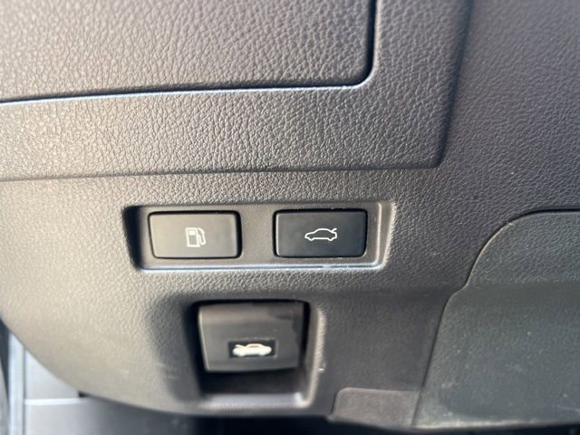 Used 2024 Lexus ES 350 w/ Premium Package image 12