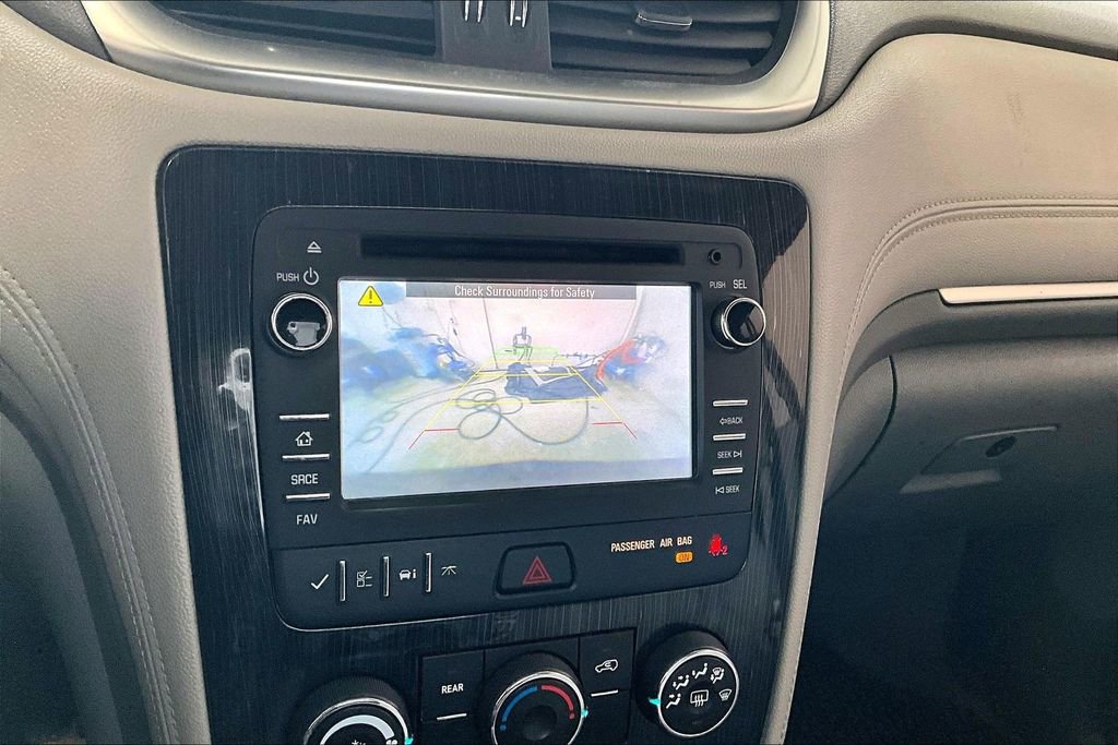 Used 2017 Chevrolet Traverse LT AWD/4WD image 14