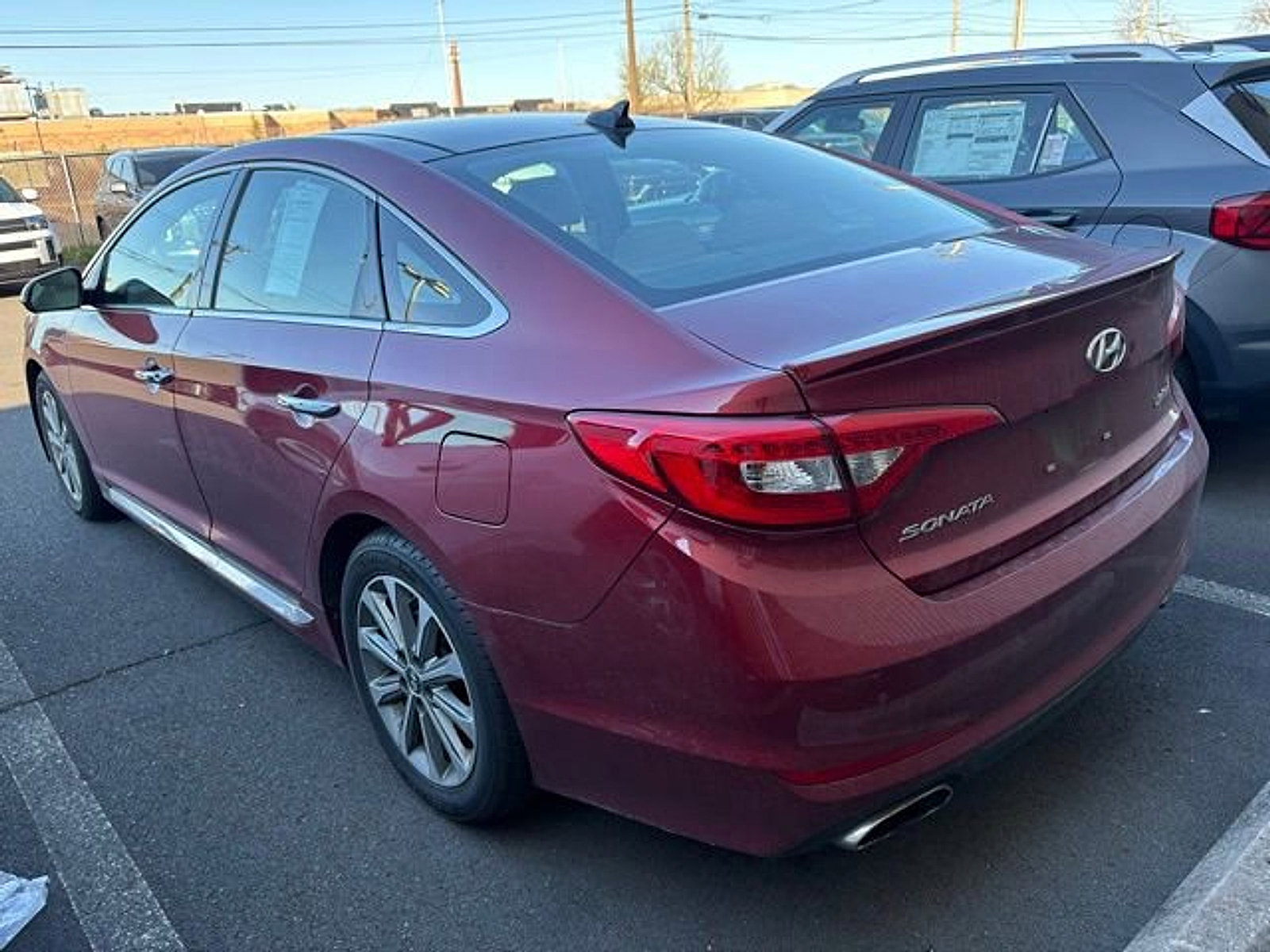 Used 2016 Hyundai Sonata Limited w/ Option Group 05 image 7