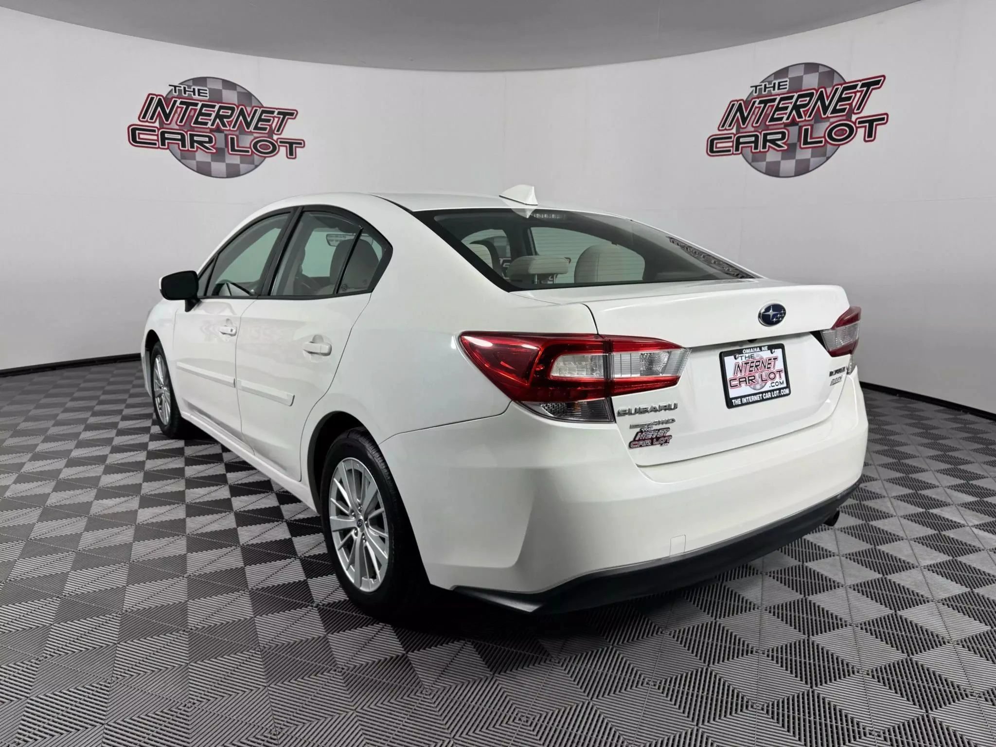 Used 2017 Subaru Impreza 2.0i Premium AWD/4WD image 5