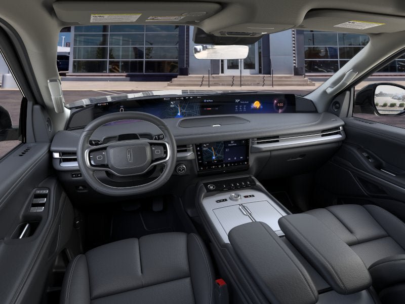 New 2026 Lincoln Navigator Reserve AWD/4WD image 9