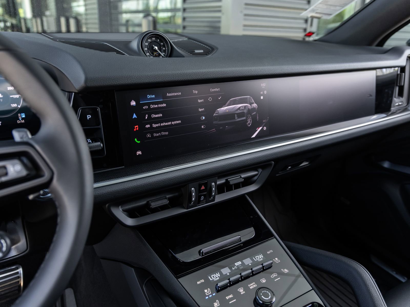 New 2026 Porsche Cayenne S image 28