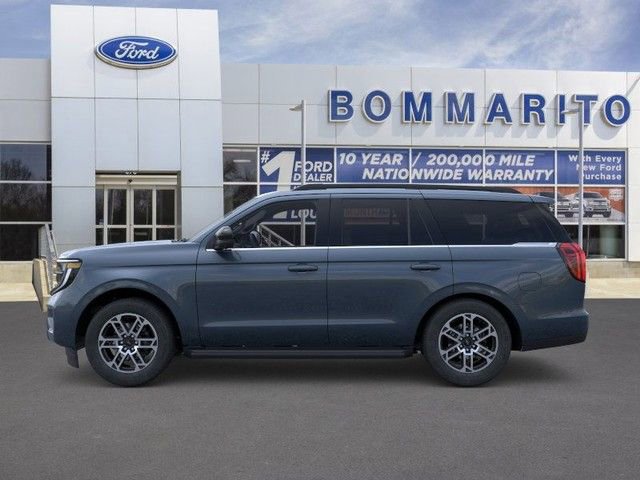New 2026 Ford Expedition Active image 3