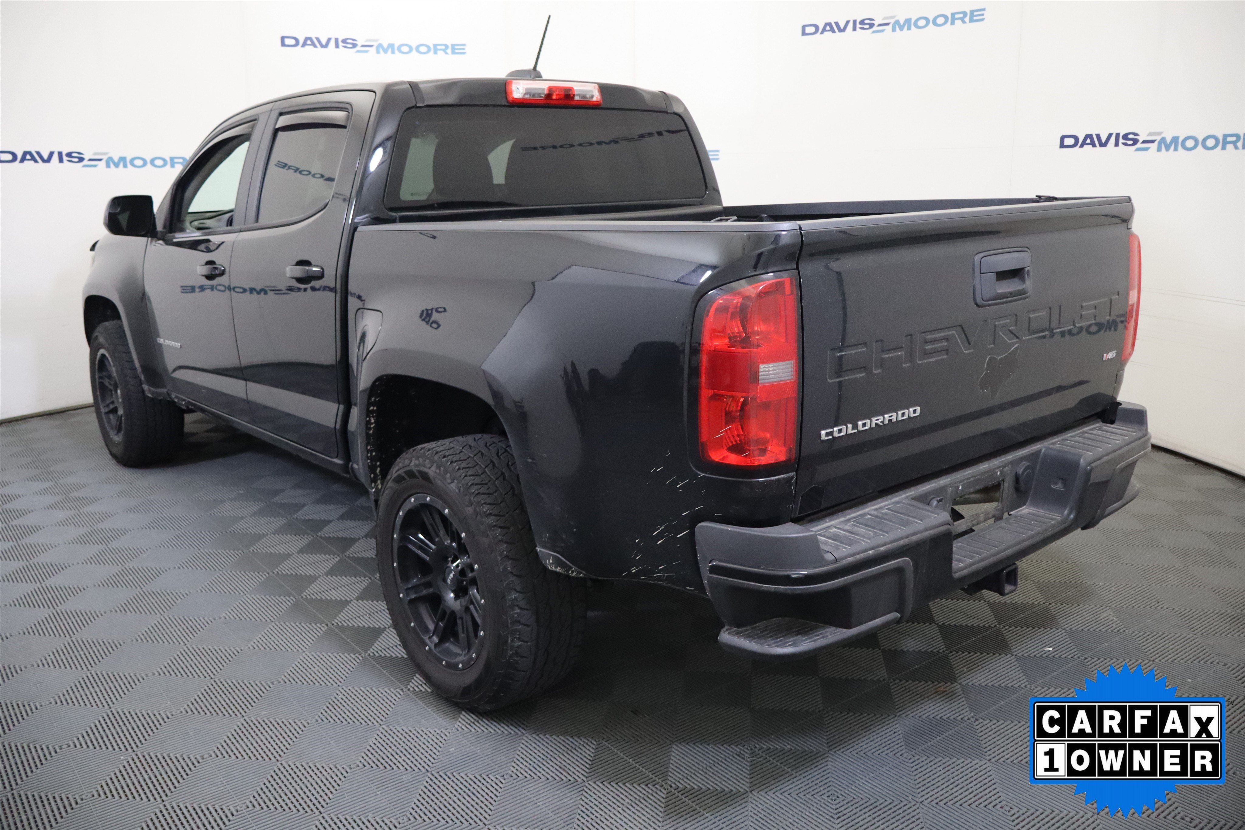 Used 2022 Chevrolet Colorado W/T w/ Custom Special Edition RWD image 20
