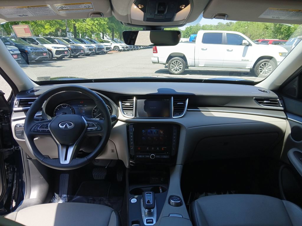 Used 2025 INFINITI QX50 Luxe w/ Cargo Package AWD/4WD image 21