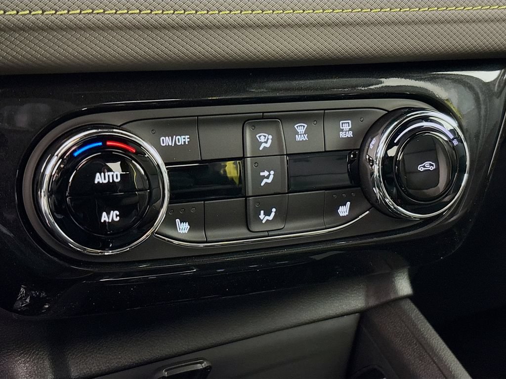 New 2026 Chevrolet TrailBlazer ACTIV w/ Convenience Package AWD/4WD image 16