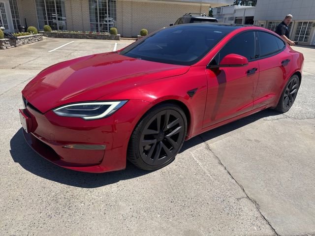 Used 2022 Tesla Model S Plaid AWD/4WD image 2