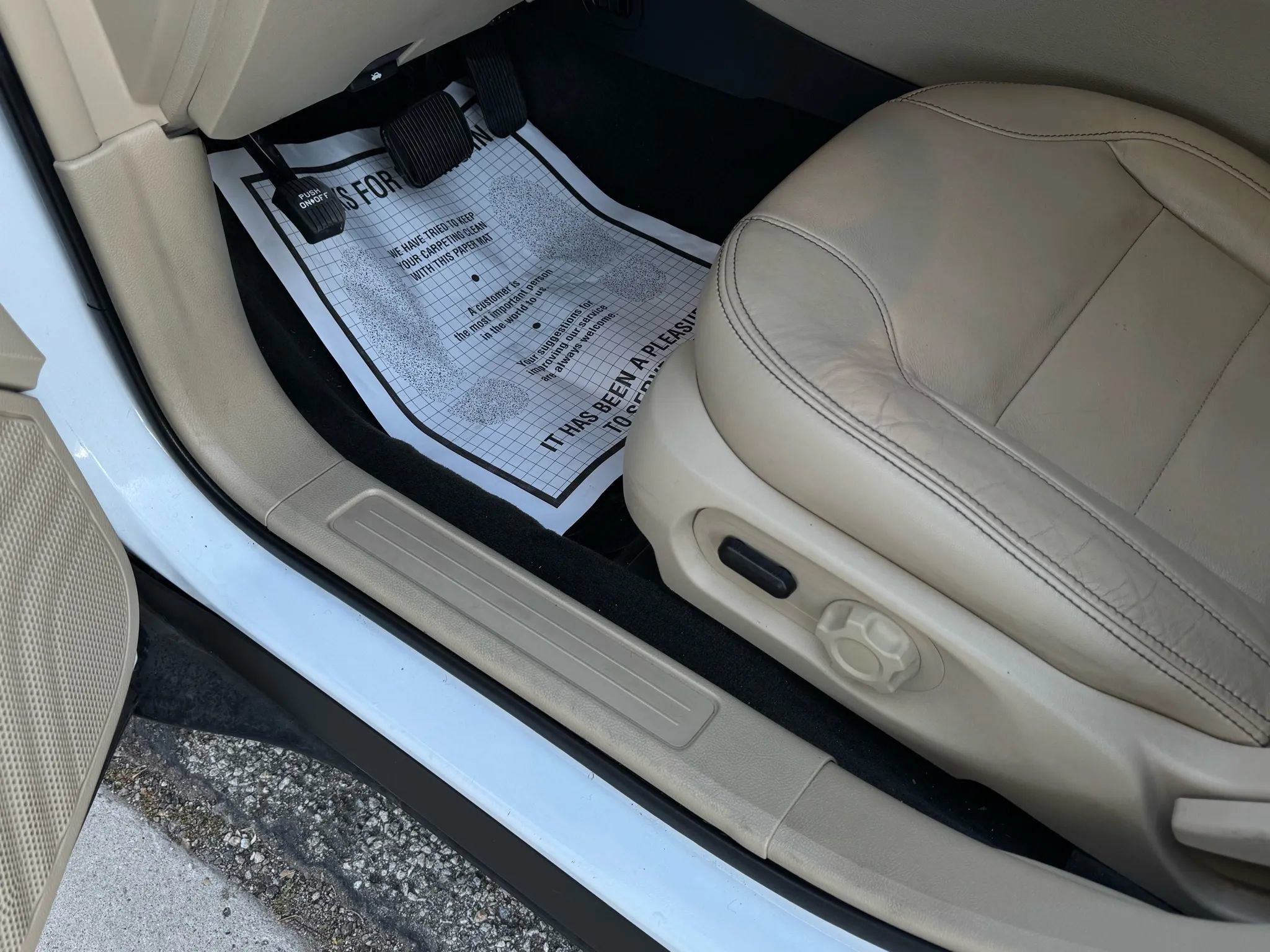 Used 2018 Ford Taurus SEL w/ Equipment Group 201A image 31