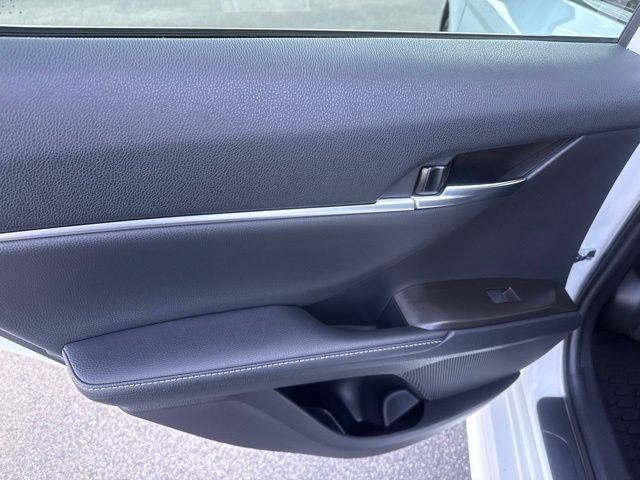 Used 2021 Toyota Camry XSE FWD image 20