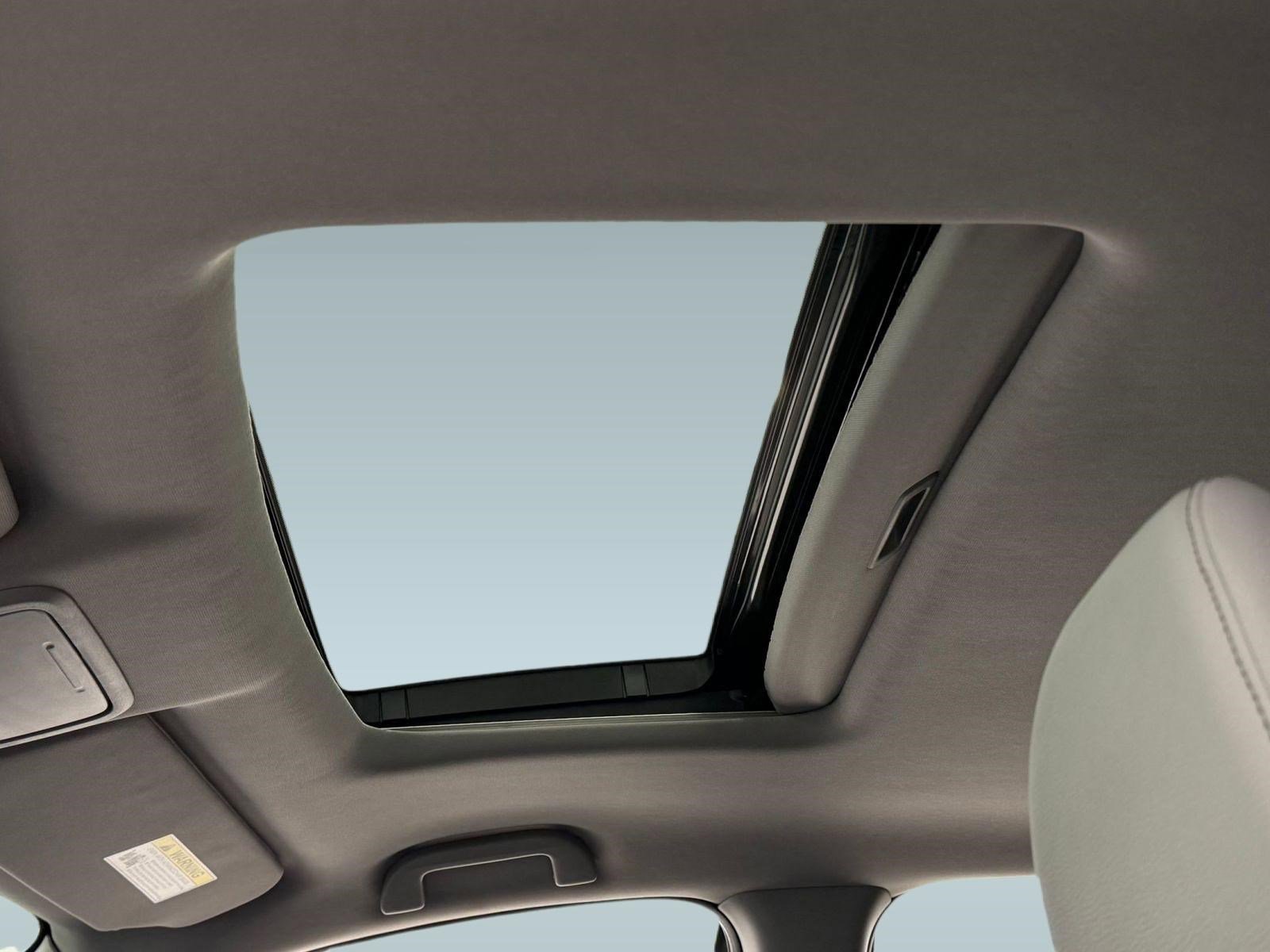 Used 2023 Honda Ridgeline RTL image 13