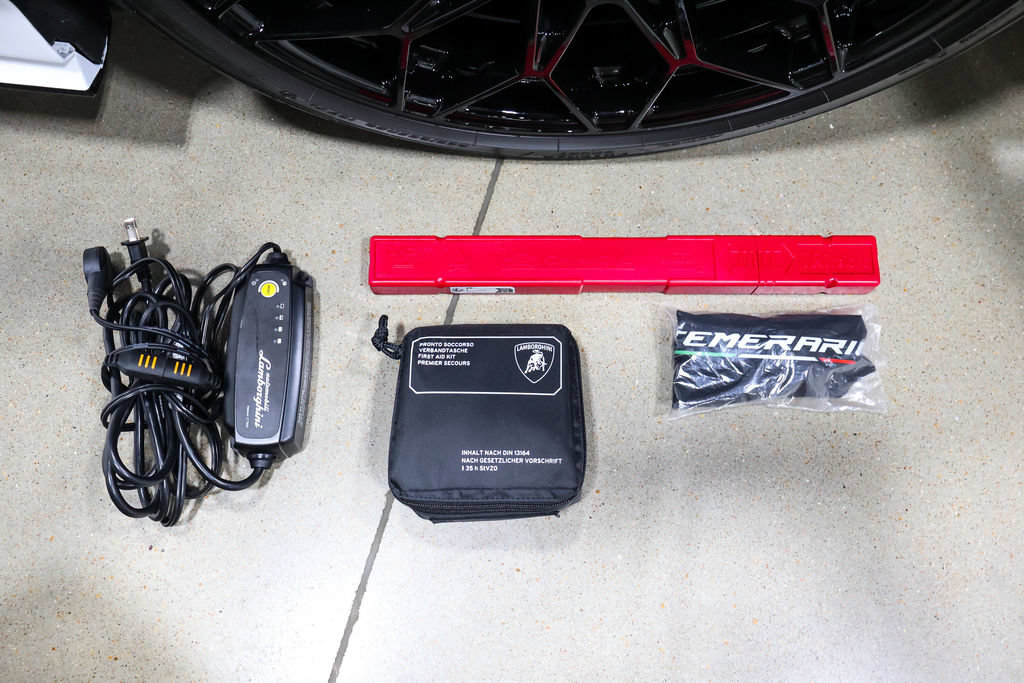 Used 2026 Lamborghini Temerario AWD/4WD image 45