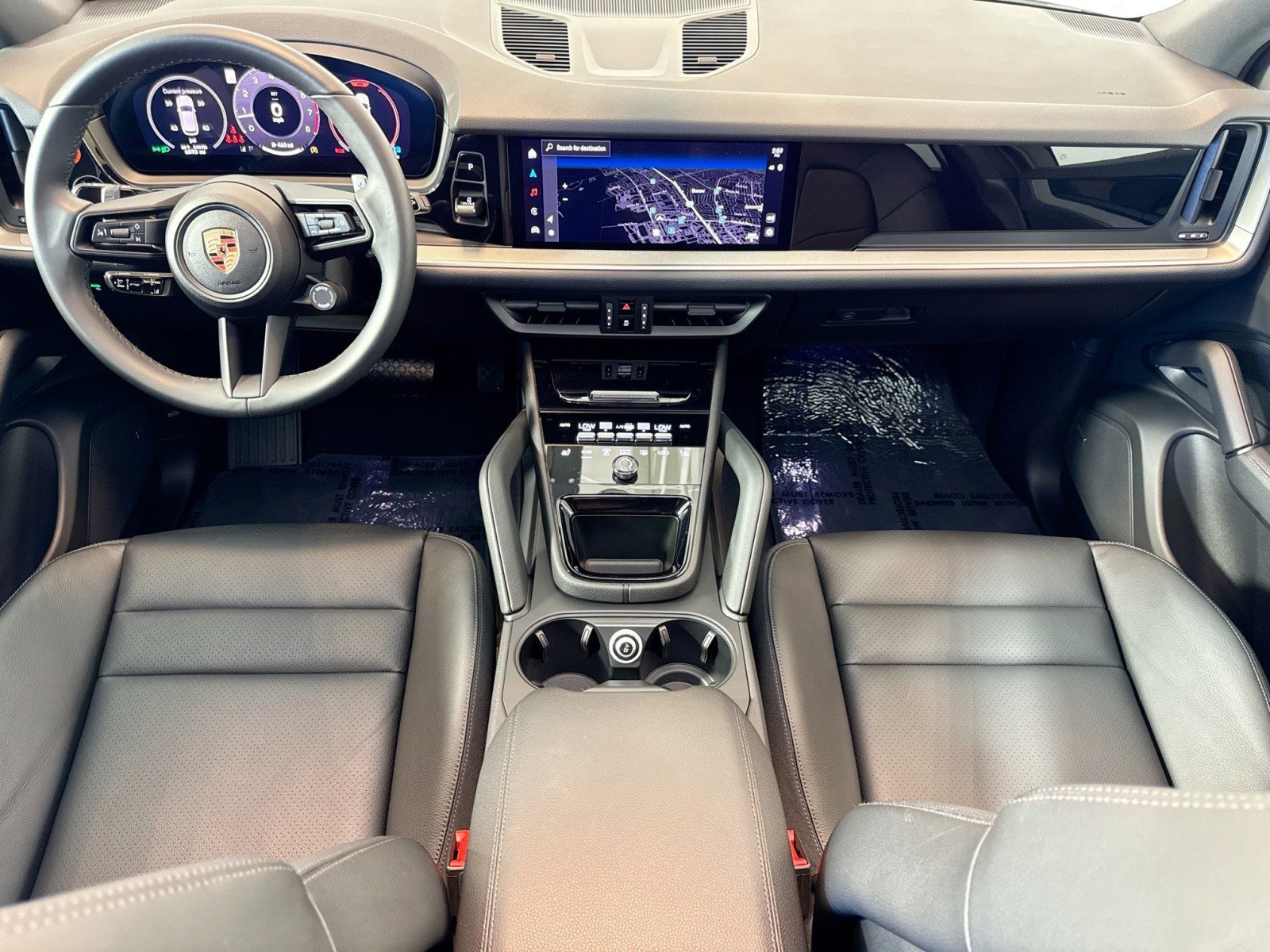 Certified 2025 Porsche Cayenne image 20