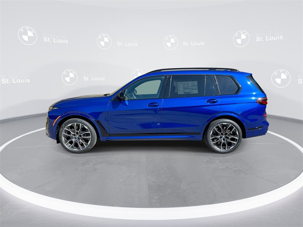 New 2026 BMW X7 M60i image 5