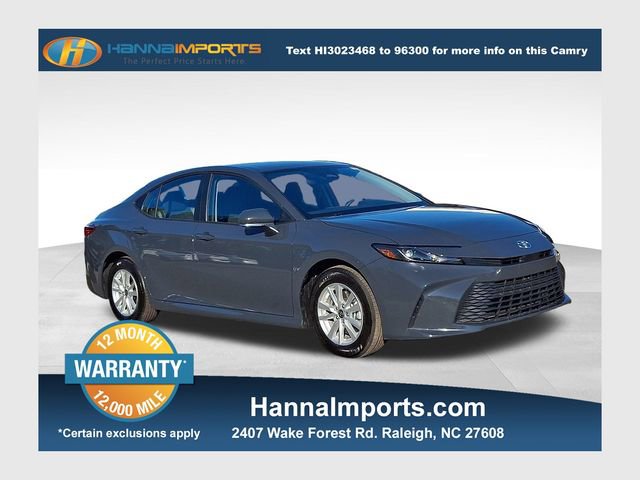 Used 2025 Toyota Camry LE image 1