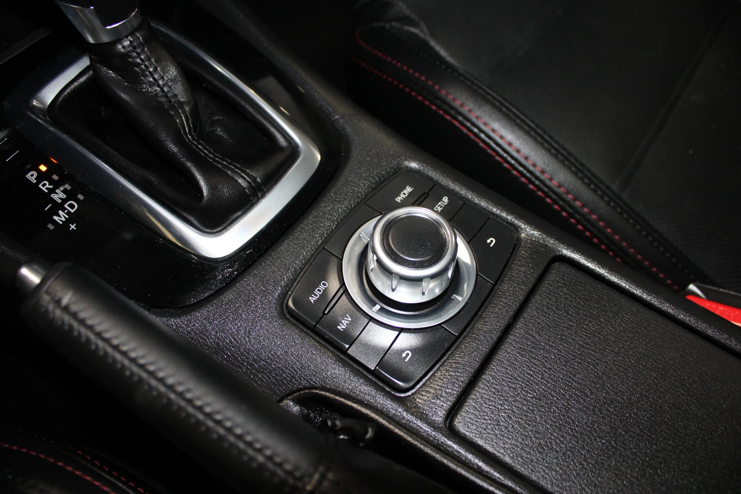 Used 2014 MAZDA MAZDA6 Grand Touring w/ GT Technology Package FWD image 18
