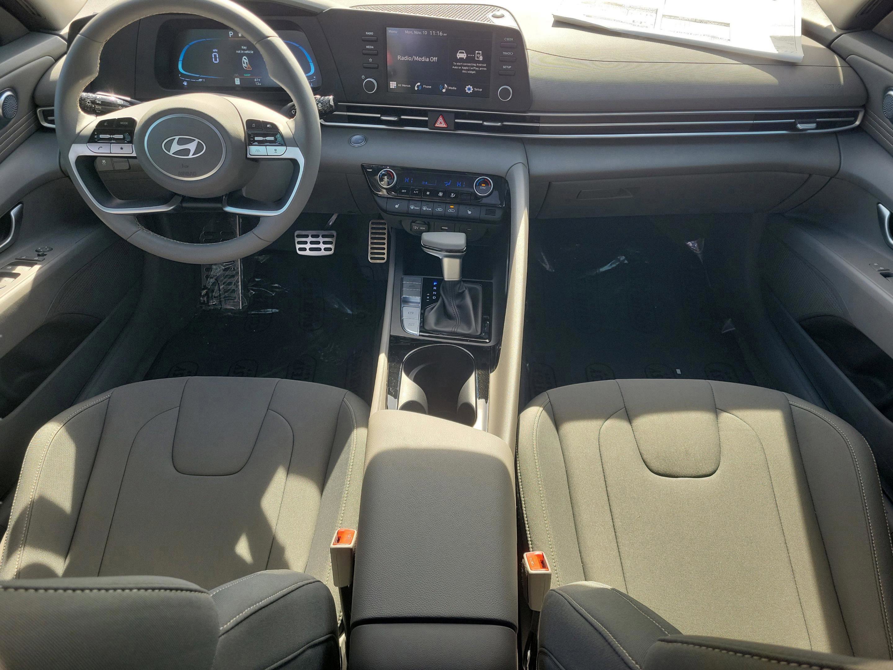 New 2026 Hyundai Elantra SEL Sport image 15