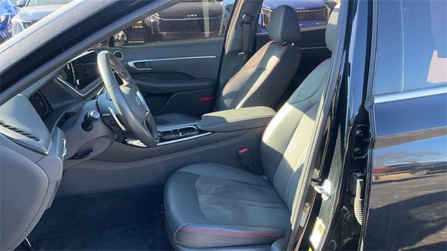 Used 2021 Hyundai Sonata SEL Plus w/ Tech Package image 16
