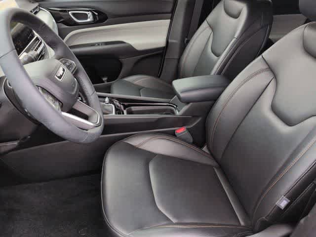 Used 2024 Jeep Compass Limited AWD/4WD image 16