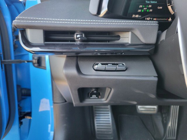 Used 2023 Chevrolet Corvette Z06 w/ Stealth Interior Trim Package image 23