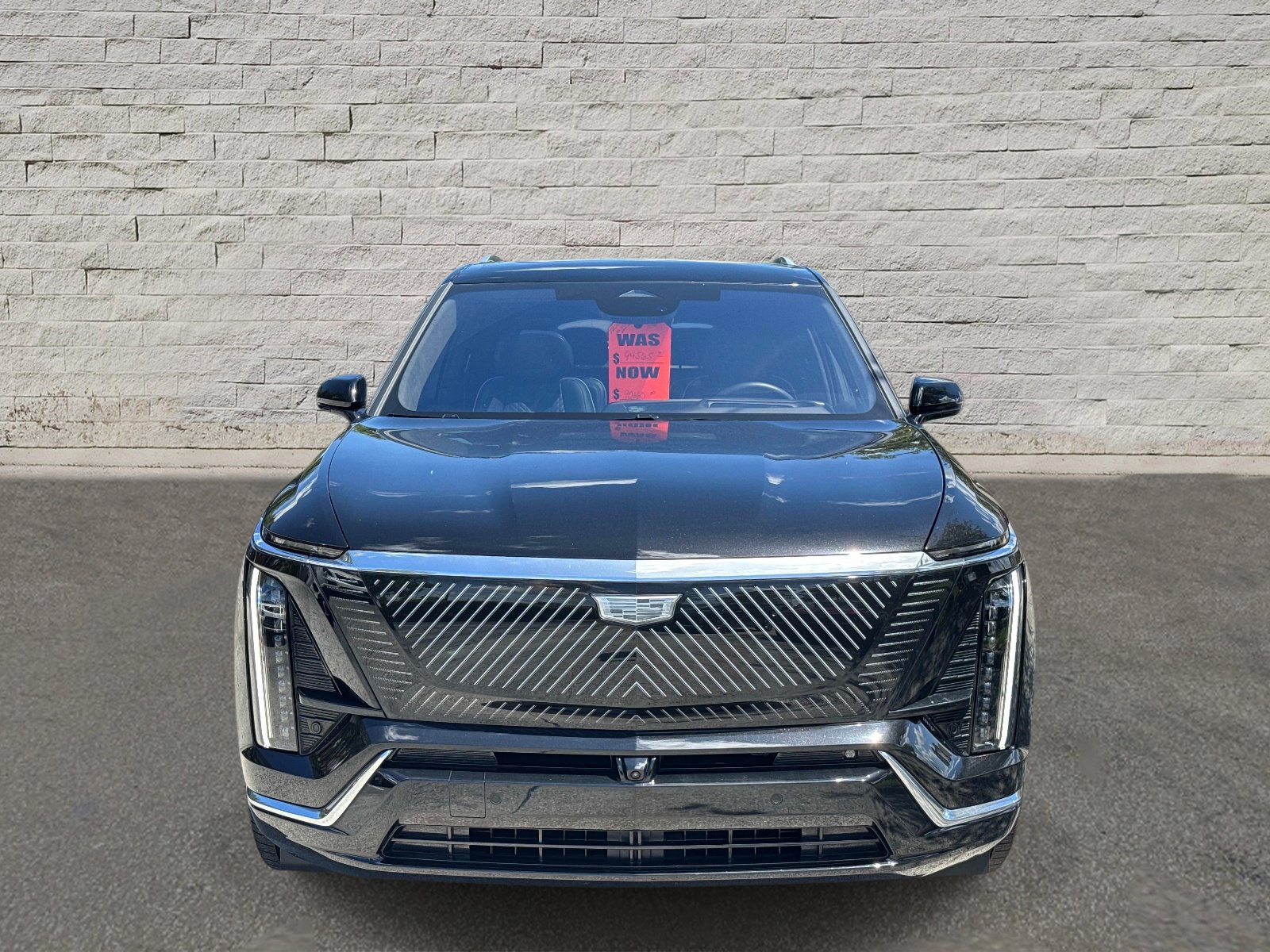 New 2026 Cadillac Vistiq Premium Luxury w/ LPO, Floor Liner Package AWD/4WD image 7
