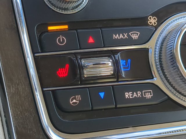 Used 2019 Lincoln Continental Reserve AWD/4WD image 23