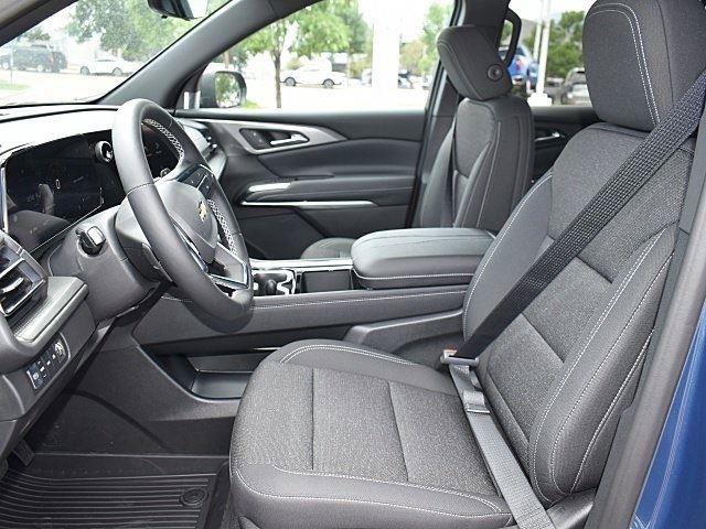 New 2026 Chevrolet Traverse LT w/ Driver Confidence Package image 7