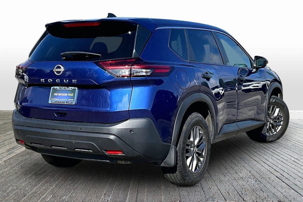 Used 2022 Nissan Rogue S AWD/4WD image 9