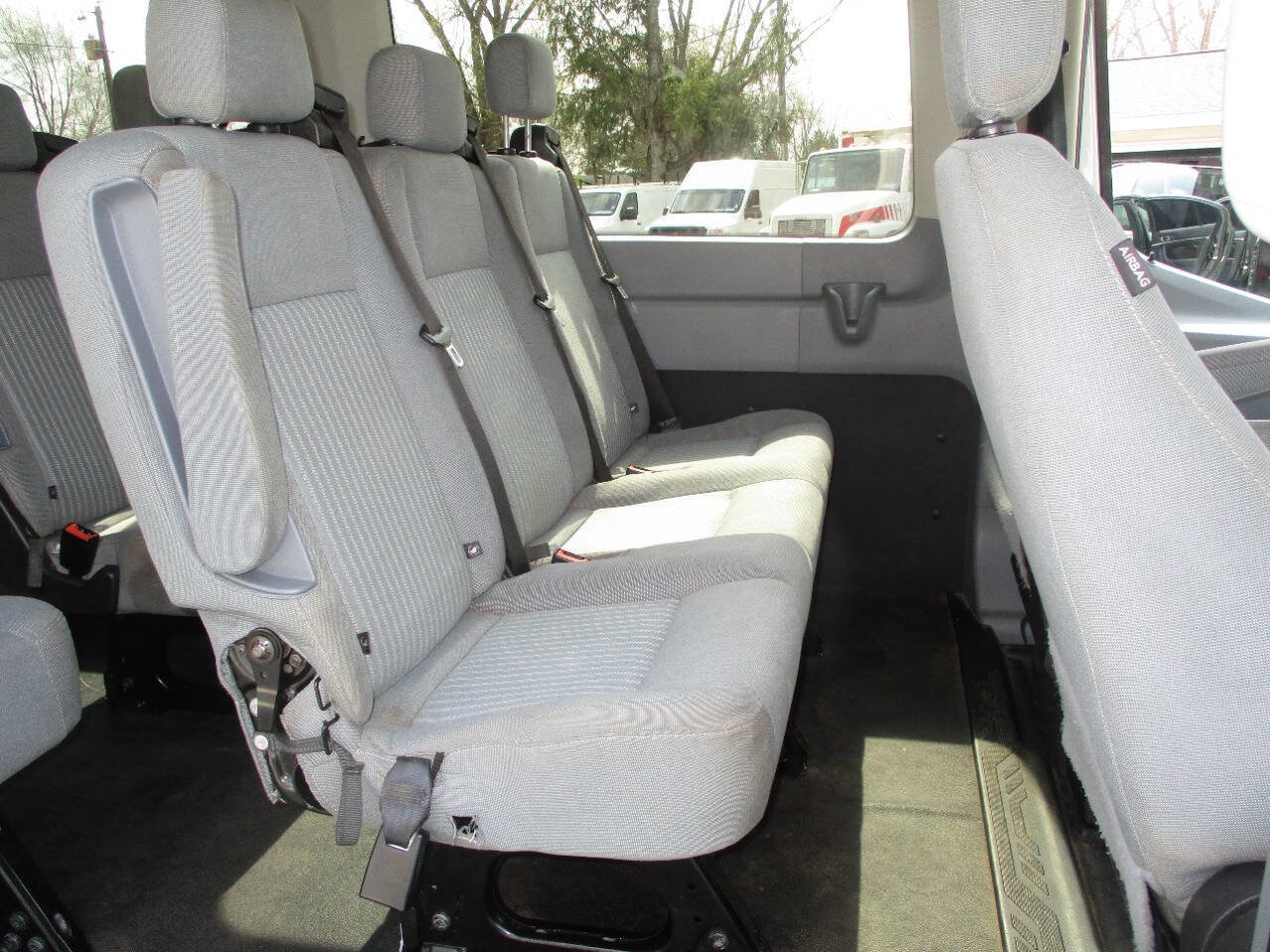 Used 2016 Ford Transit 350 XLT RWD image 9