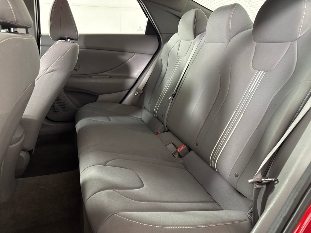 Certified 2023 Hyundai Elantra SEL image 14