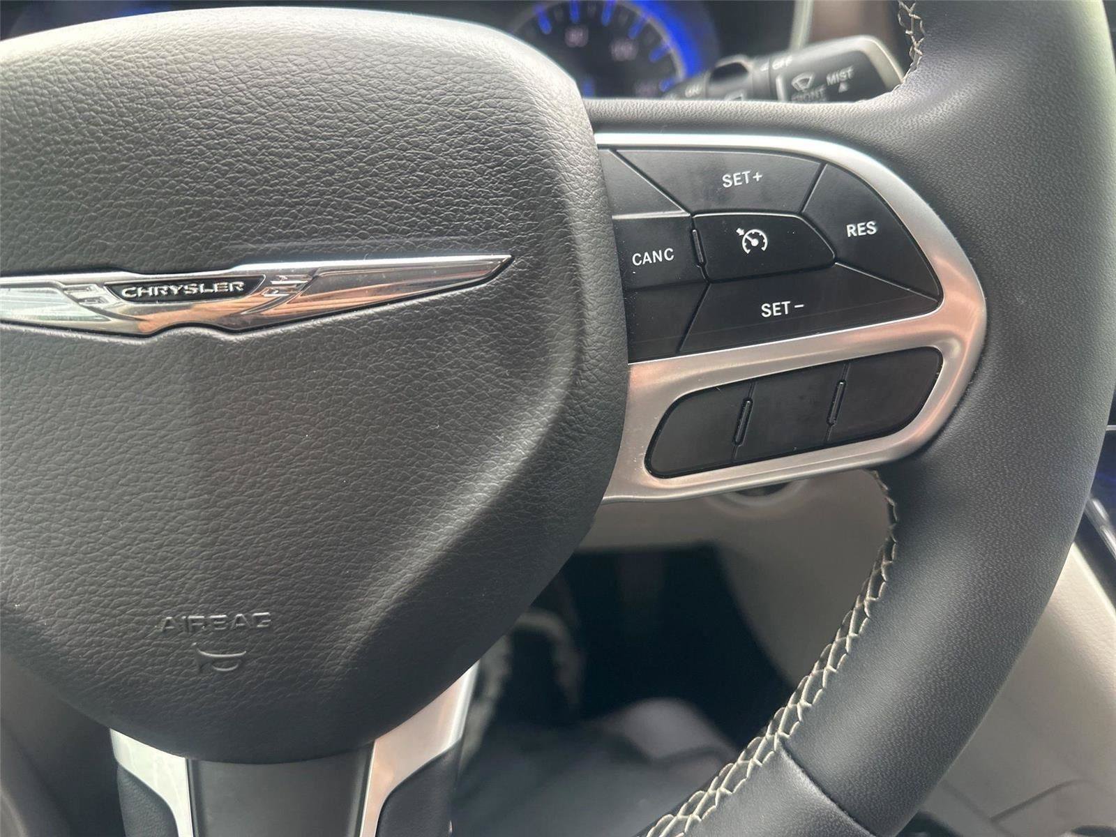 Used 2024 Chrysler Voyager LX FWD image 28